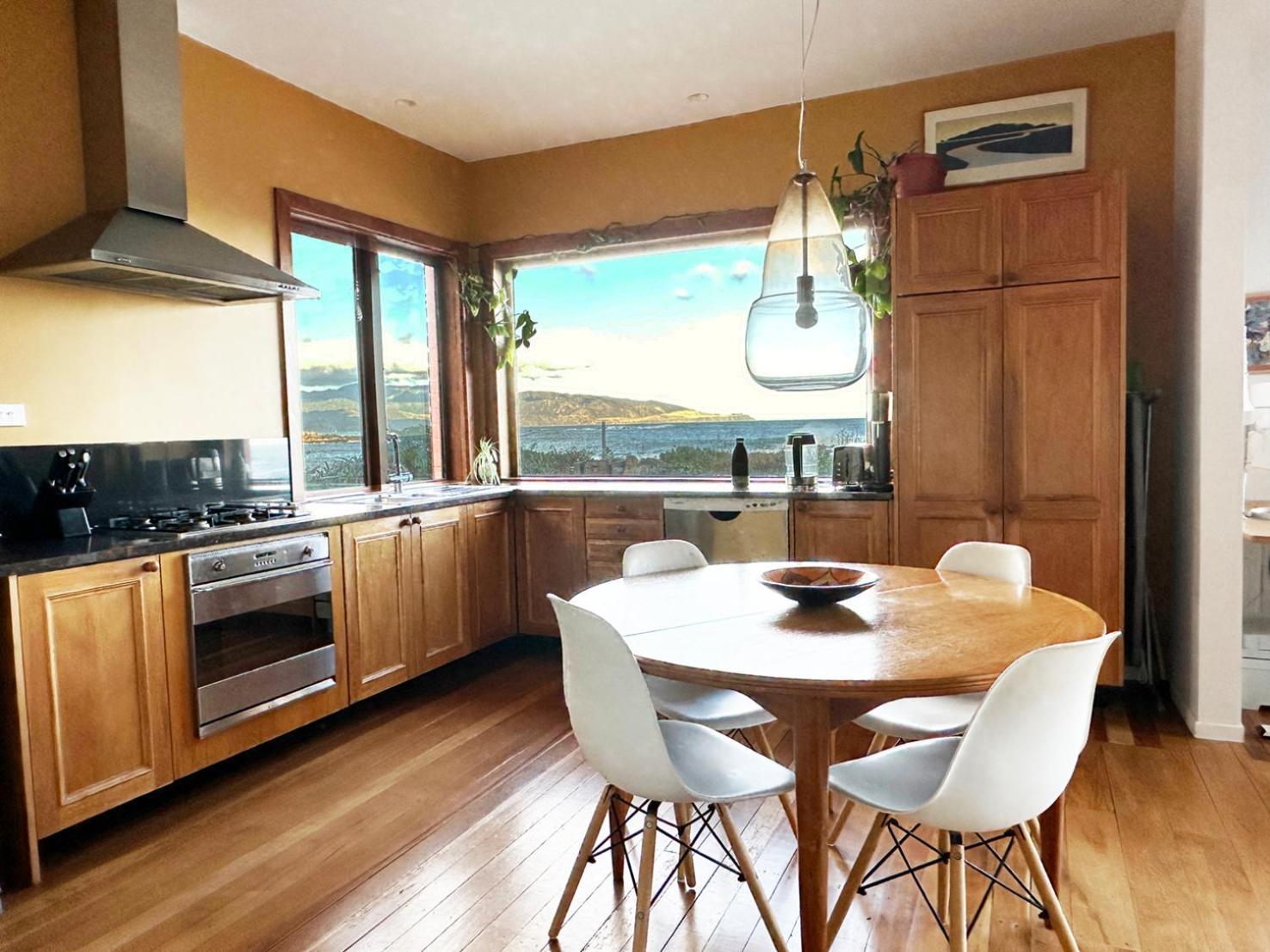 Villa Stunning Views Ocean-Front Wellington Exterior foto